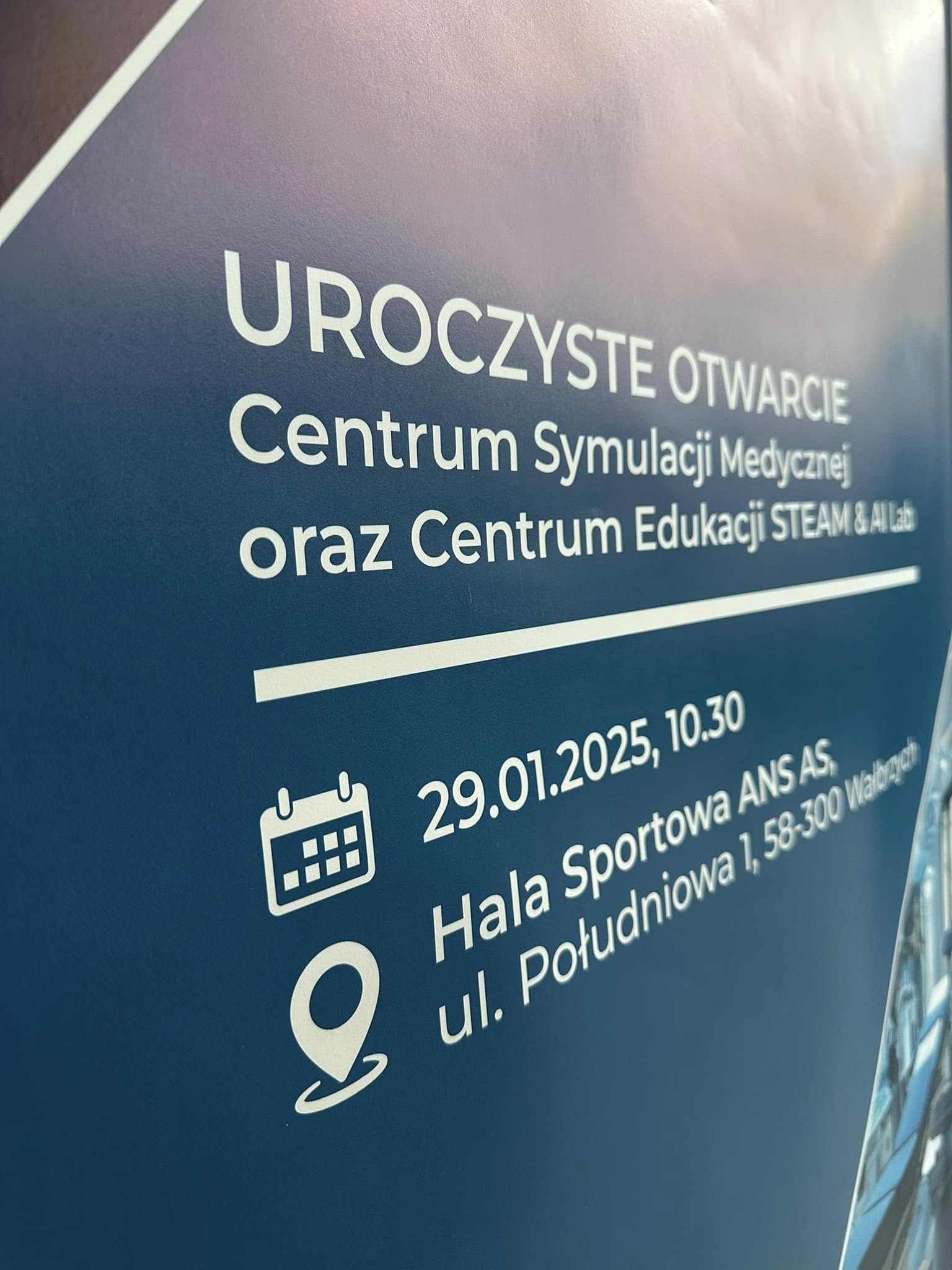 baner z tytułem Uroczyste Otwarcie Centrum Symulacji Medycznej oraz Centrum Edukacji STEAM&AL Lab